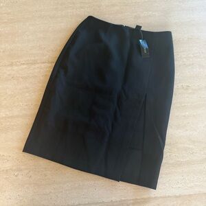 White House Black Market black pencil skirt brand new with tags size 2